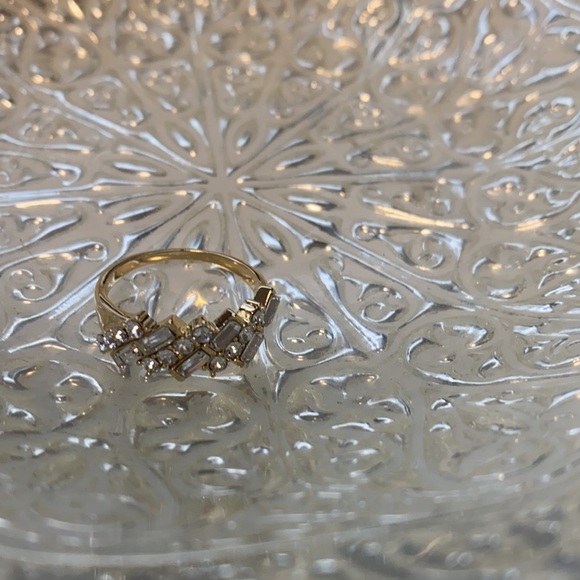 New in box Swarovski Crystal multi stone ring - Picture 7 of 9